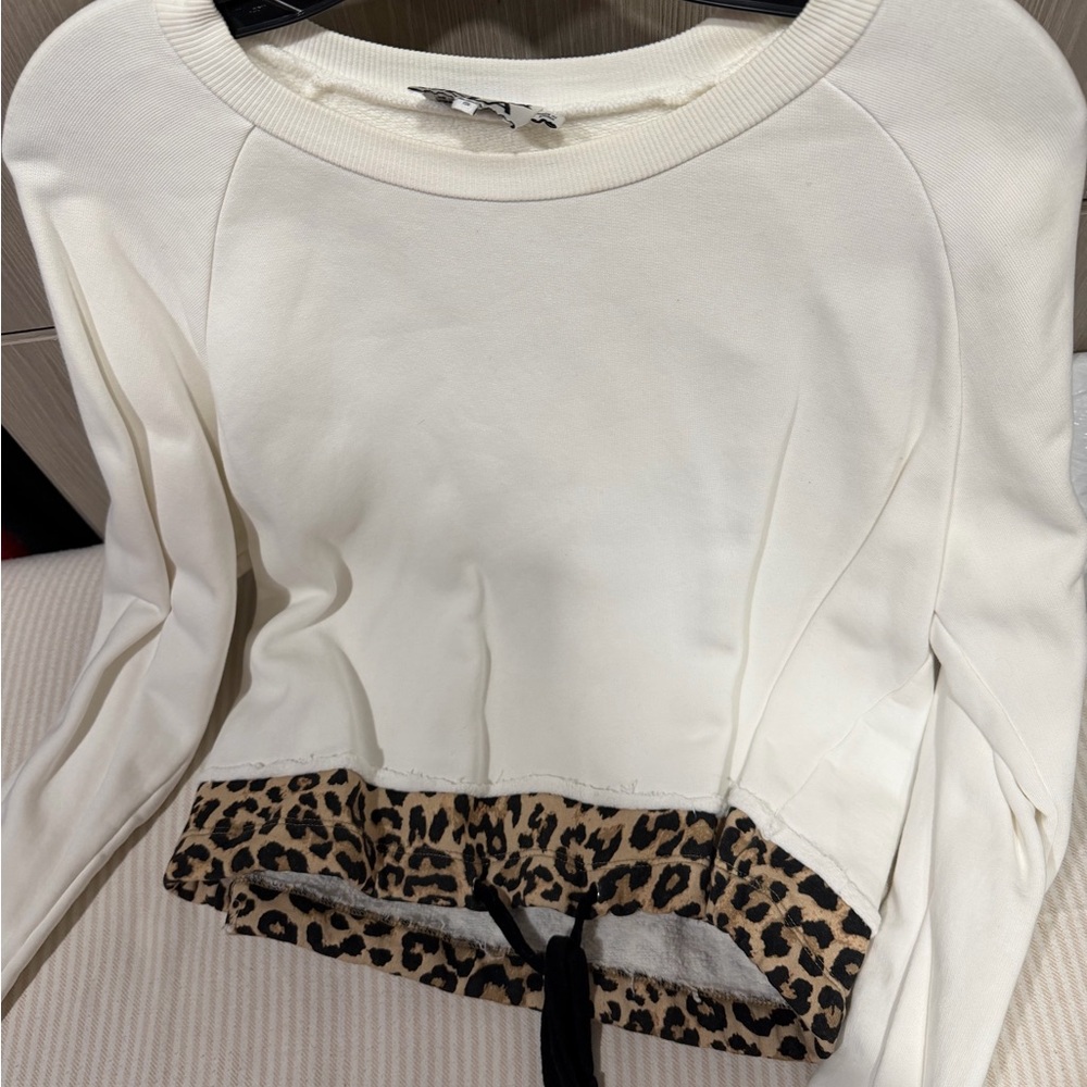 Pam & Gela White Sweatshirt with Leopard Accents